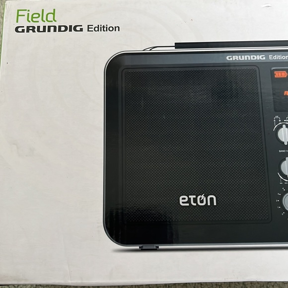 FIELD BT Grundig Edition AM/FM Shortwave Radio with RDS (eton). Brand New! - Picture 3 of 5